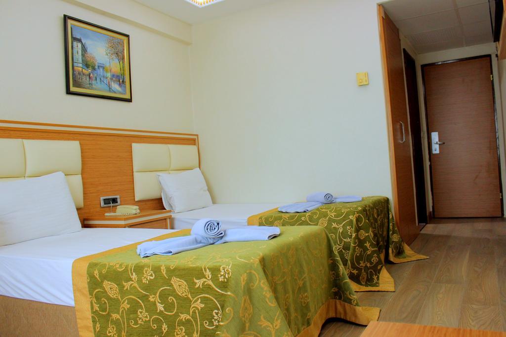 Hotel Buyuk Paris Stambuł Zewnętrze zdjęcie