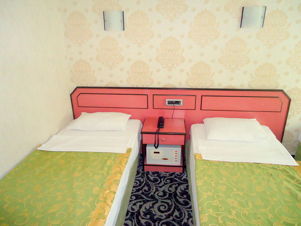 Hotel Buyuk Paris Stambuł Zewnętrze zdjęcie